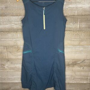 Title Nine golf Sleeveless Dress with Zipper Accents